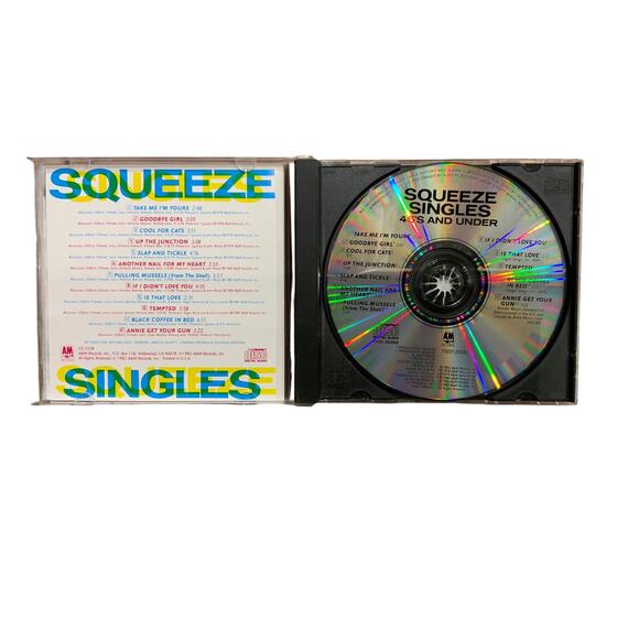 Vintage 1995 Squeeze Singles 45's and Under Audio Music CD VG Condition - Picture 2 of 3